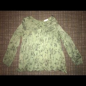 Altar'd State Tops - green flowy top w floral design from altar’d state Altar'd State Tops - green flowy top w floral design from altar’d state